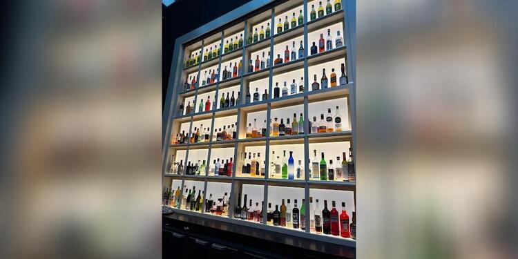 Le Gainsbarre, bar