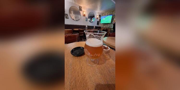 Le Bar de l'Avenue, bar