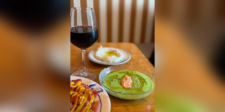 Le Cellier des P'tits Potes, bar