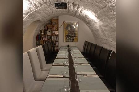 Cellar, Restaurant Paris Oberkampf #0