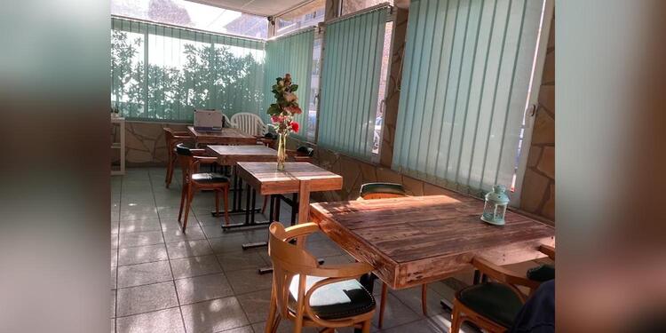 Modern'caffe, restaurant