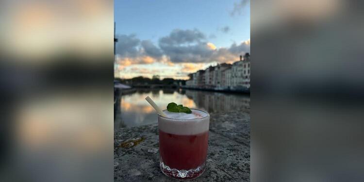 Café du Midi, bar