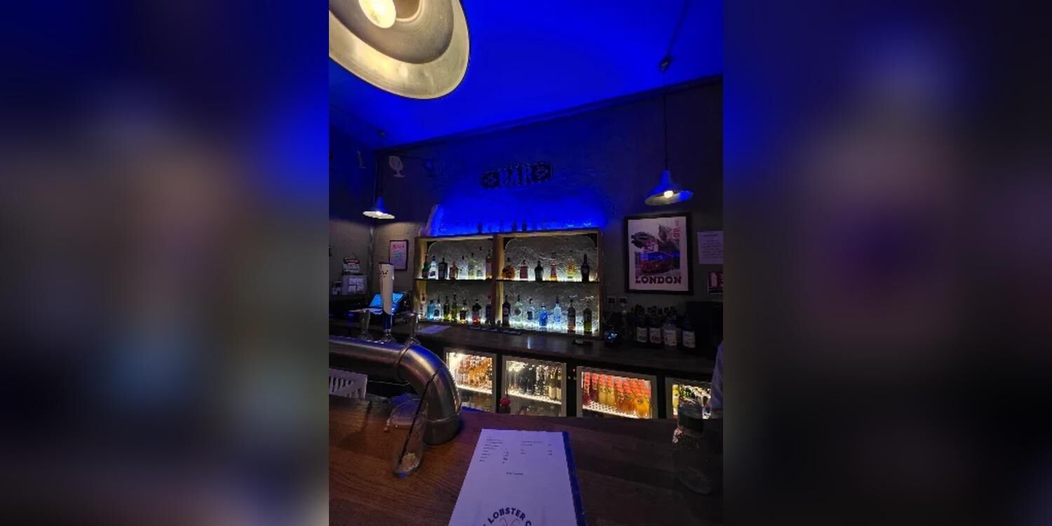 The Lobster Club, bar