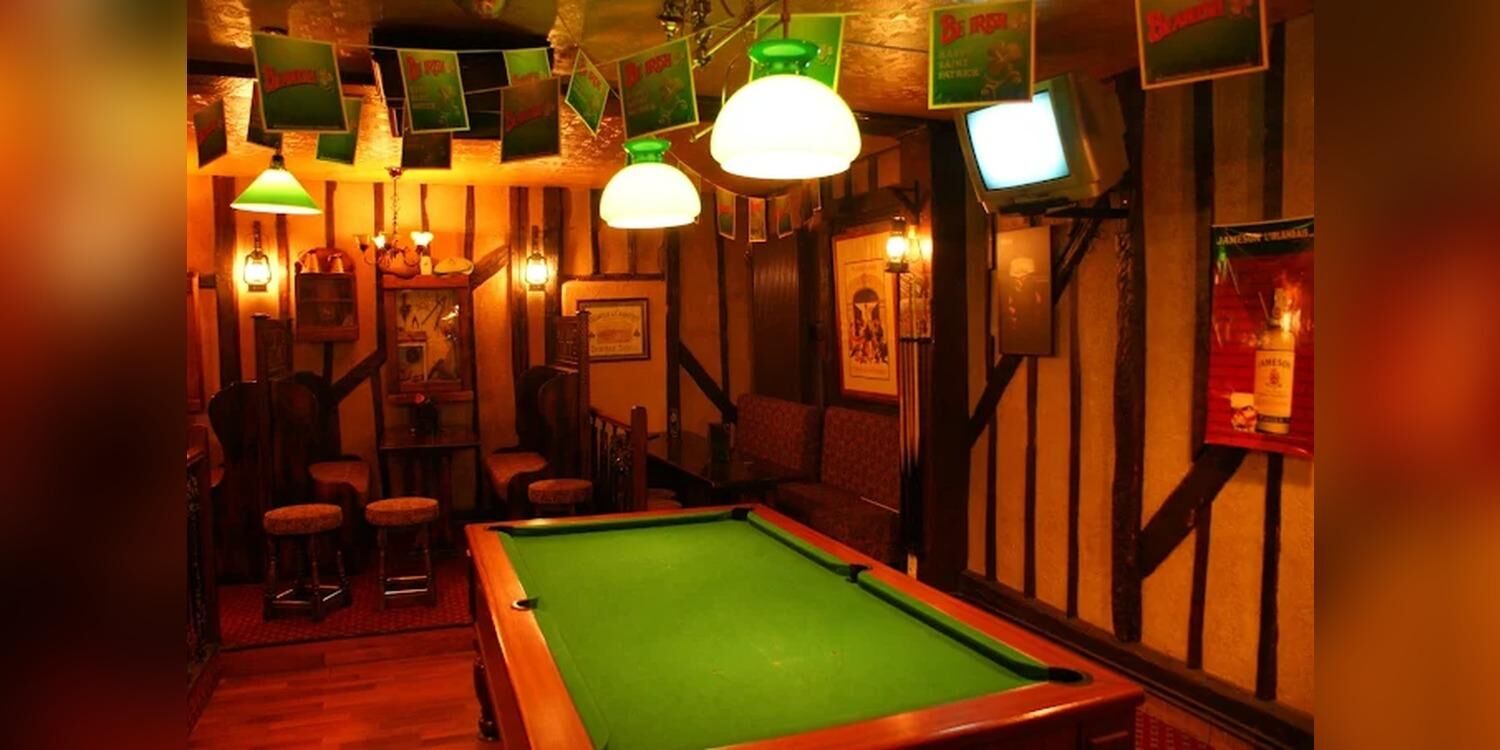 Ellan-Vannin, bar