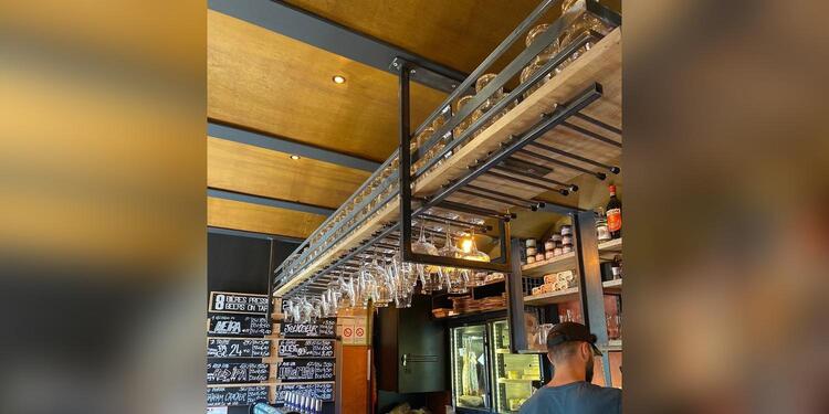 À Contre Sens- Craft Beer Bar & Shop, bar