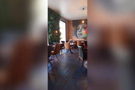 Manhattan Café, Restaurant Poitiers  #0