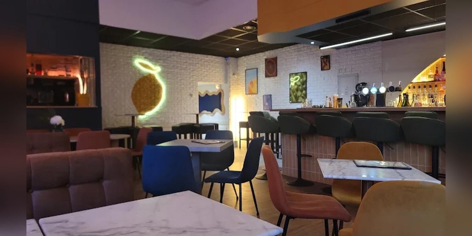 Zest., bar