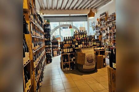 La cave d'Hugo, Bar Besançon Centre - Chapelle des Buis #0