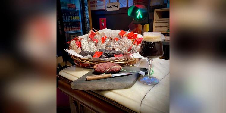 Brasserie Croix de Chavaux, bar