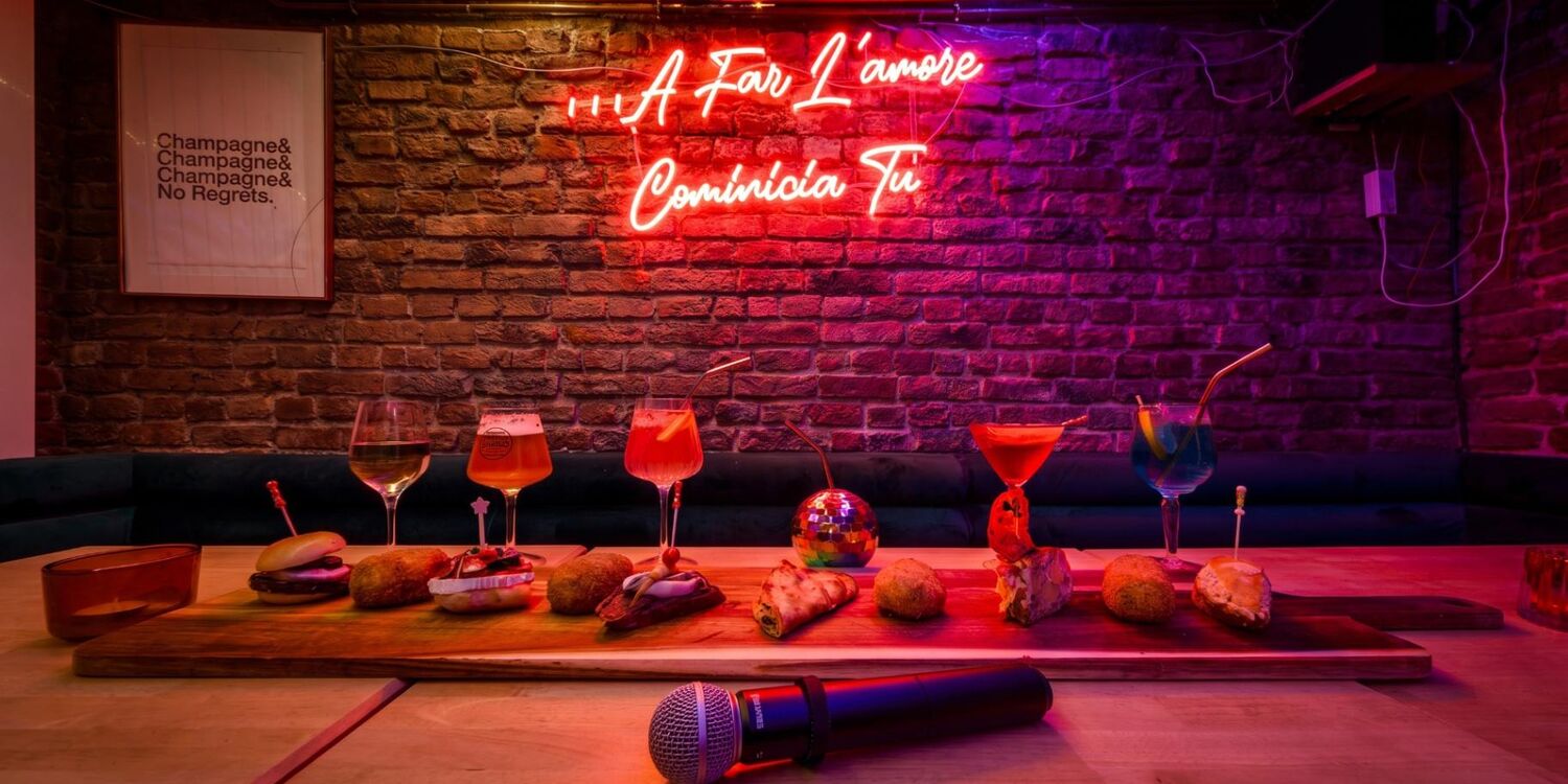 Aperosdebout, bar