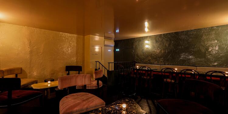 Divine - Privatisation, rental_room