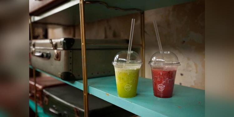 Alto café, bar