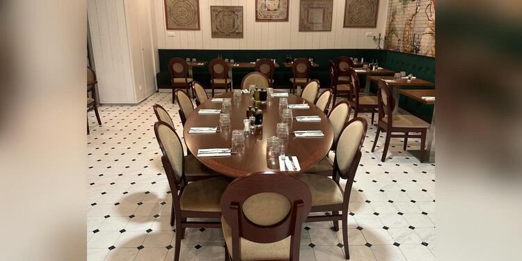 ROUGE Restaurant, bar