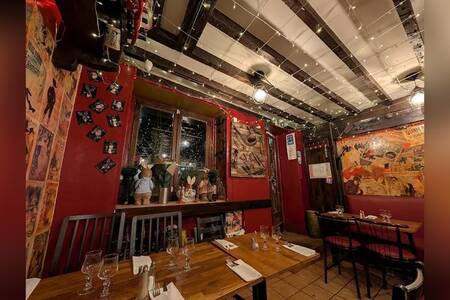 L'Artiste, Restaurant Paris Montmartre #0