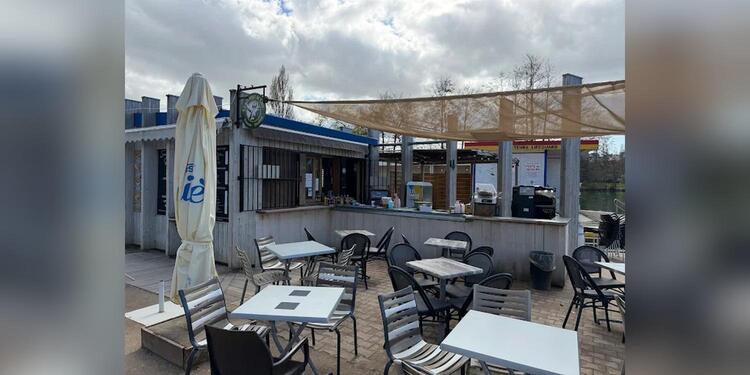 La Plage café, restaurant