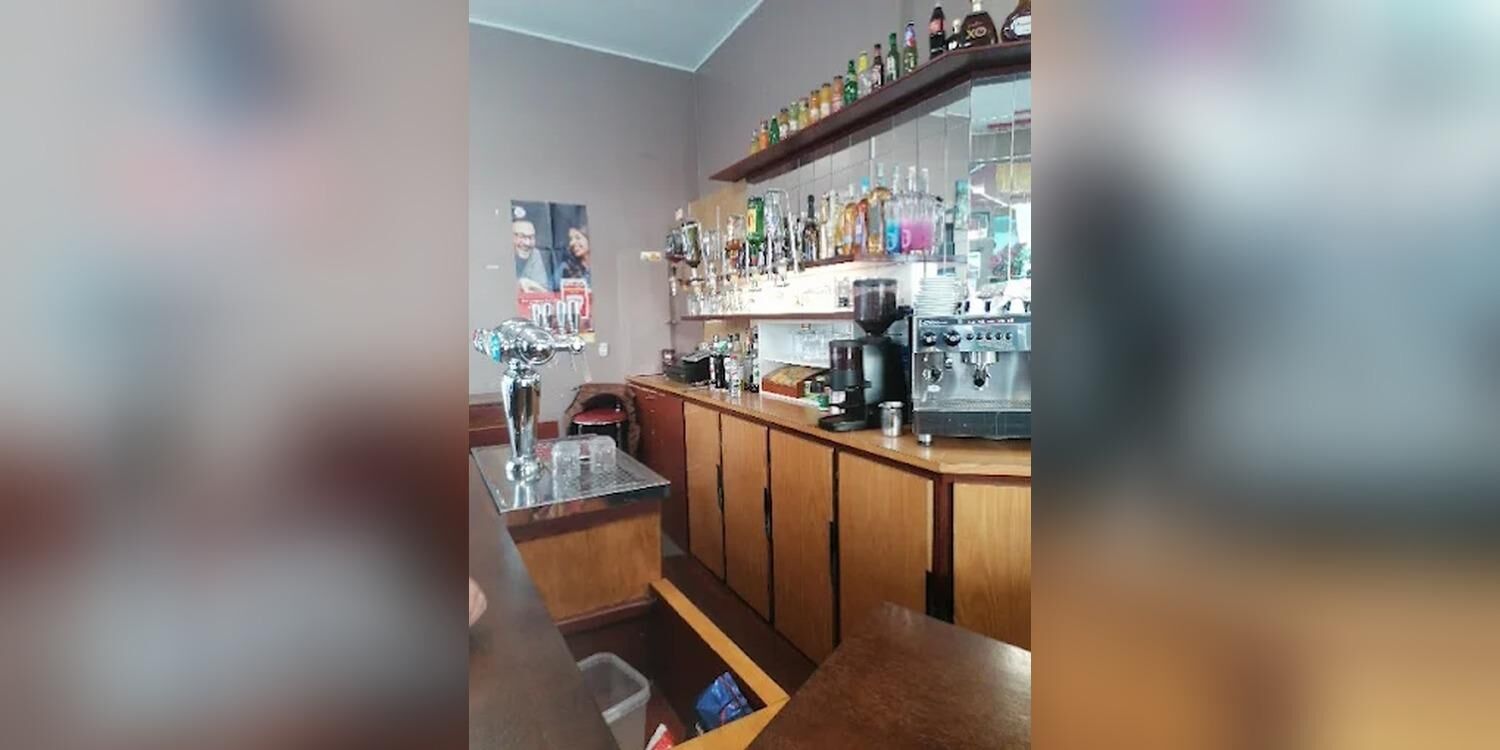 Cafe Le Moderne, bar