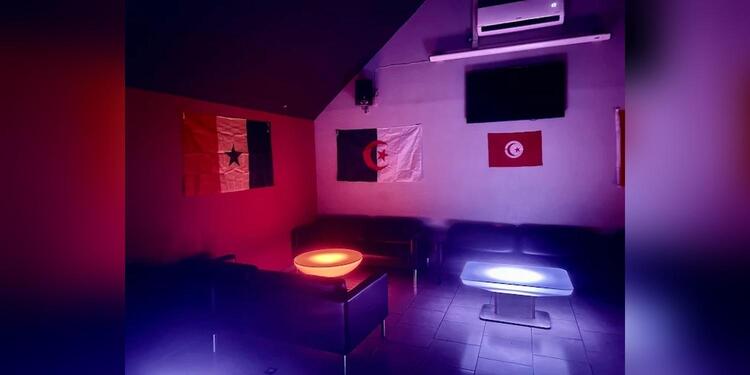 Mint Café, bar