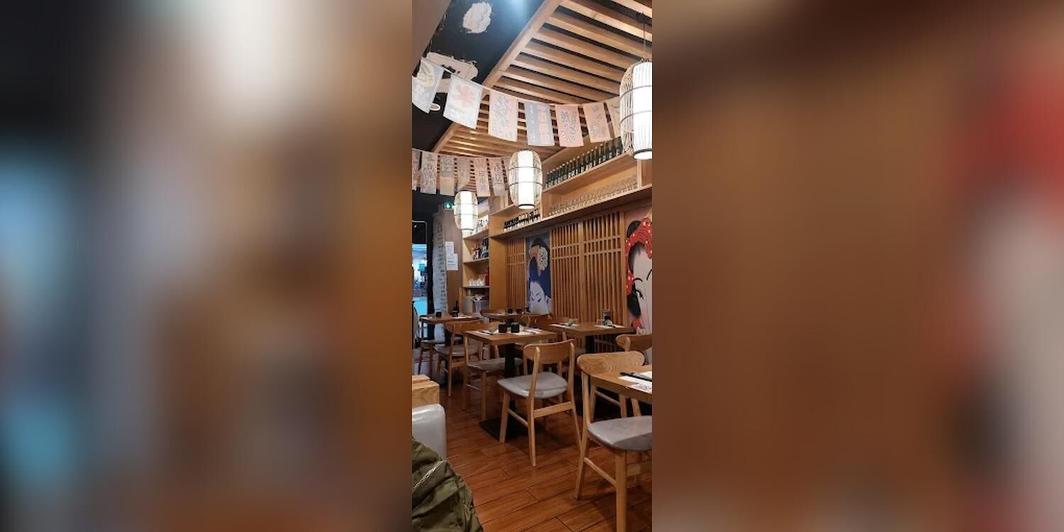 TOMO, bar