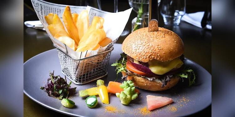 Bar Lounge M21, bar