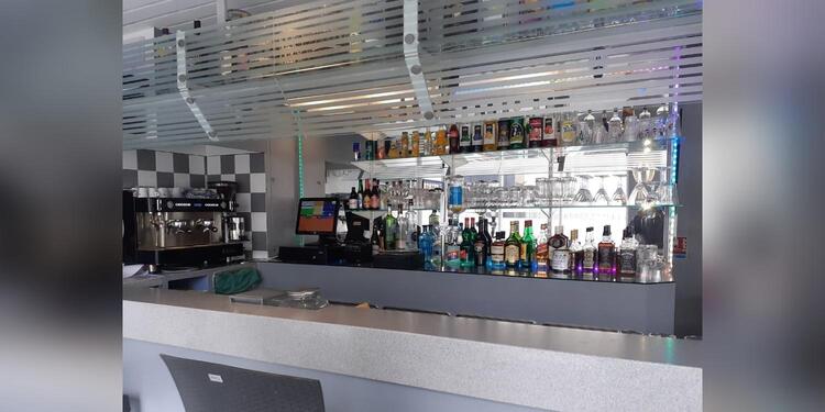 LE RÔNIER, bar