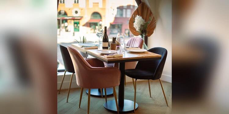 VerSus, restaurant
