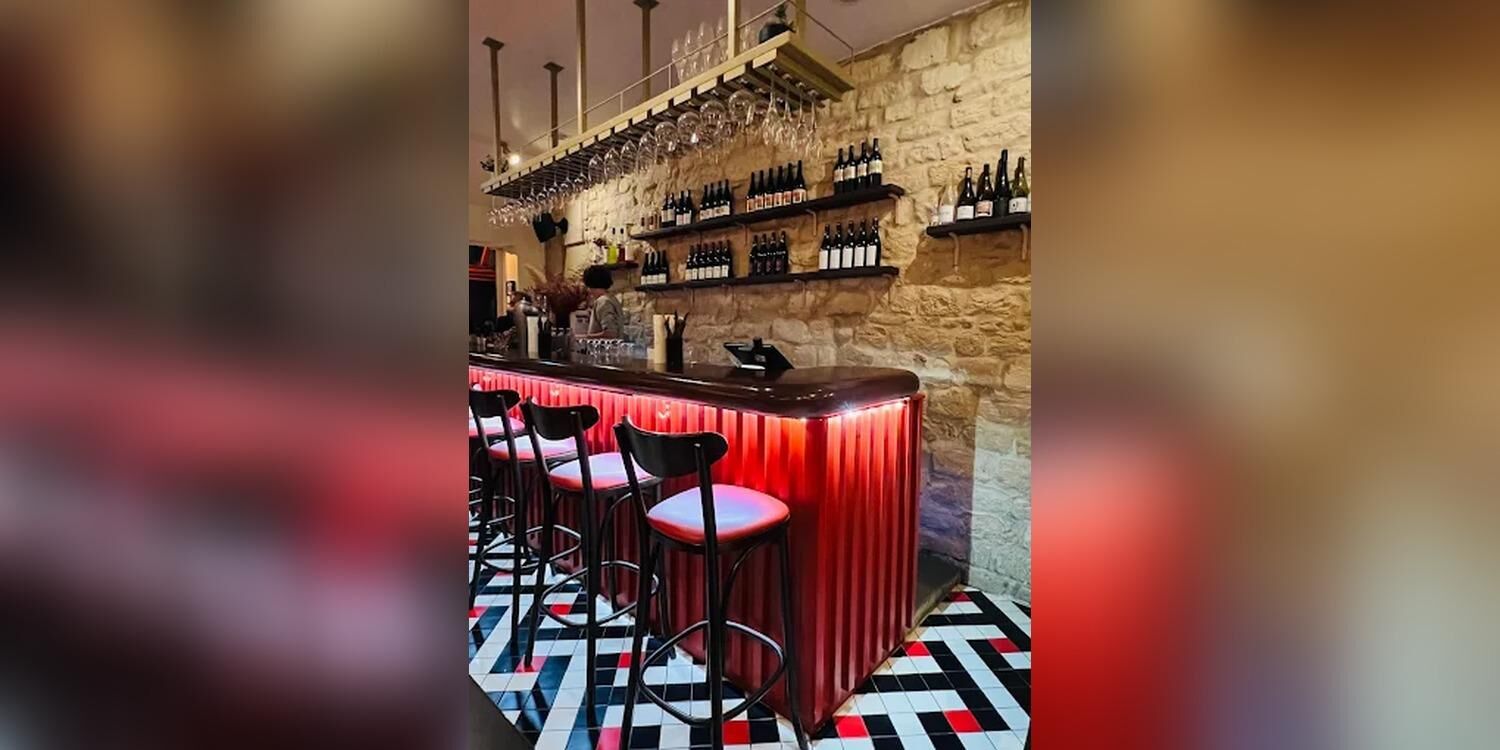 La Barra, bar