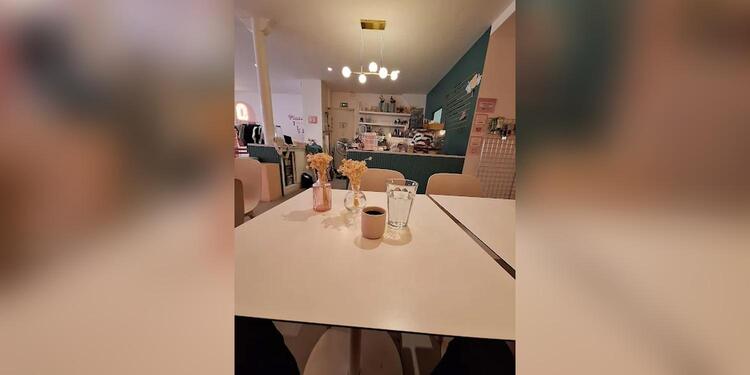 Kick Café, bar