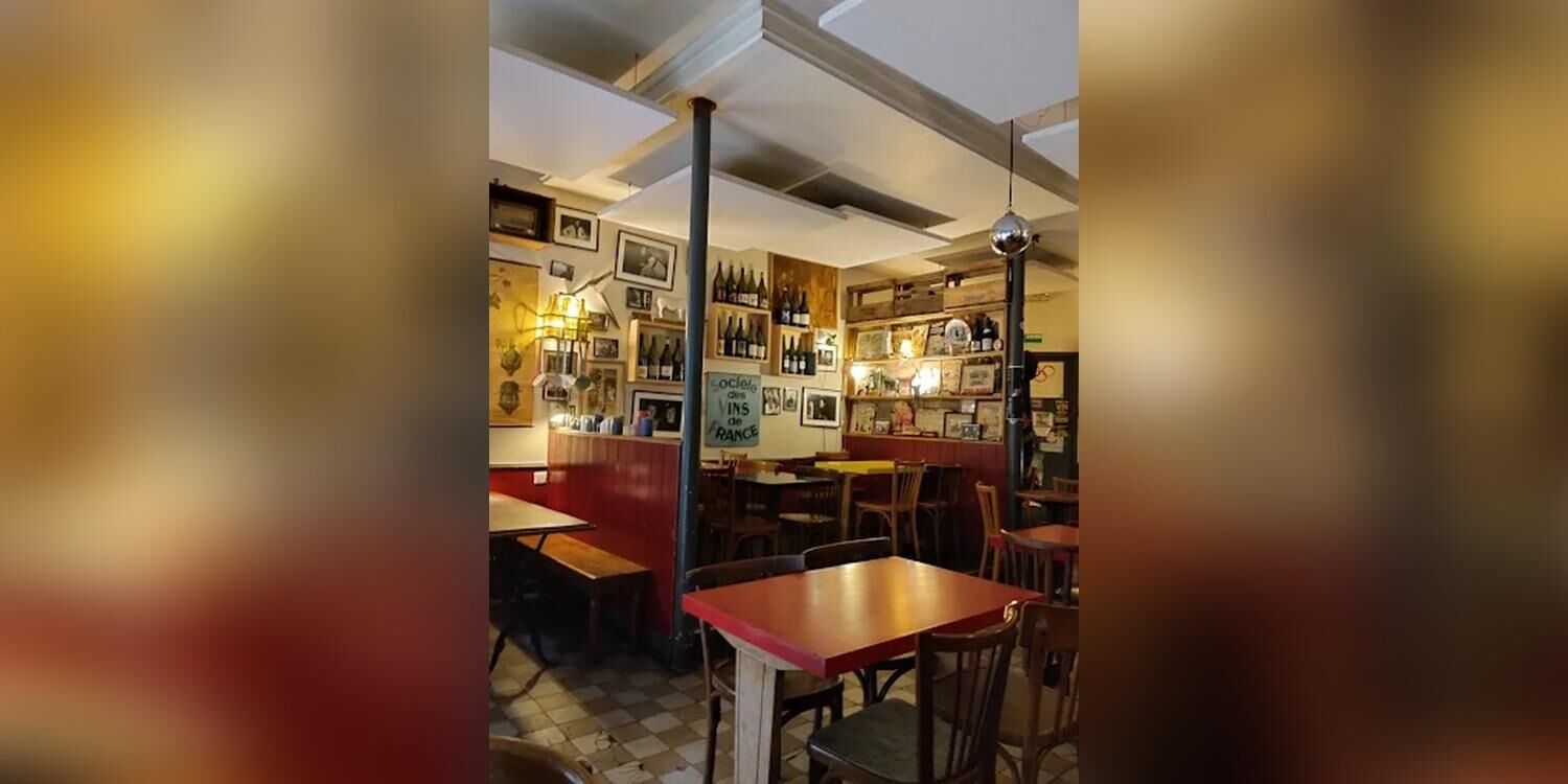 Les Becs à Vin, bar