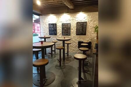 C'Divin, Bar Metz  #0