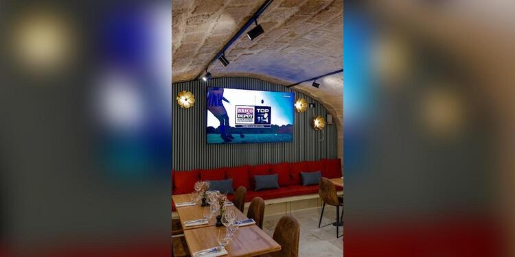 TEILLEBOU, bar