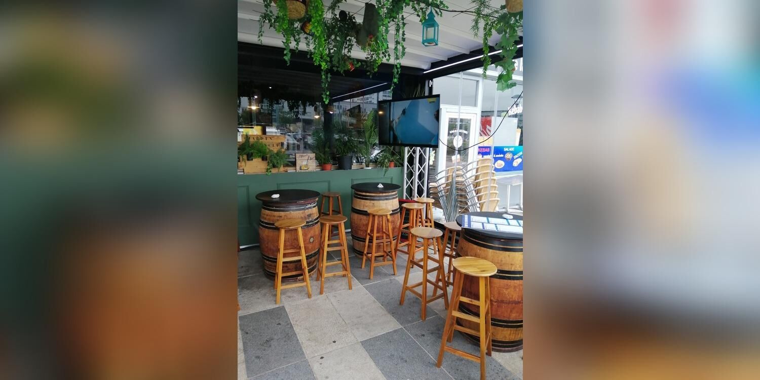La Reserva, bar