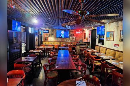 Clichy's Tavern, Bar Paris Grandes-Carrières #0