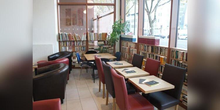 T-Kawa, restaurant