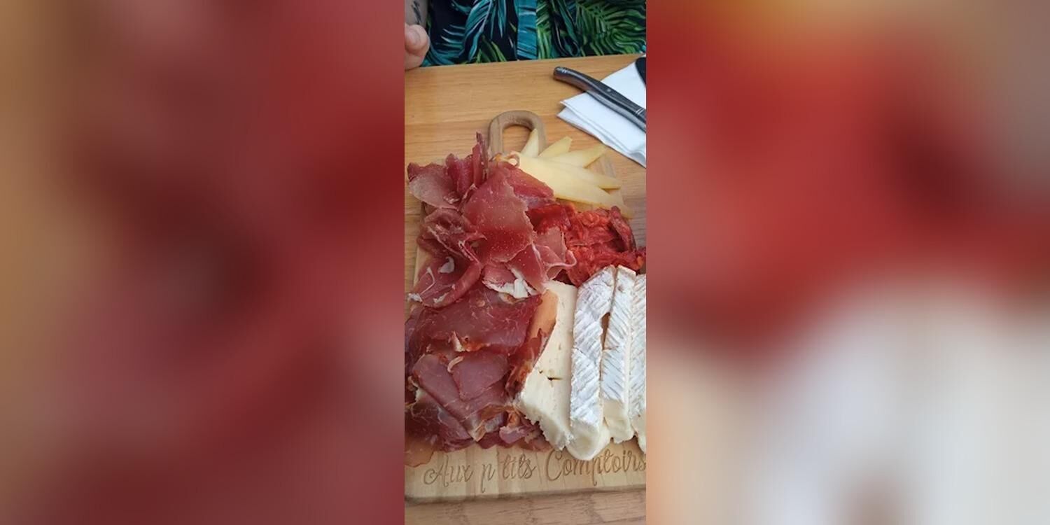 Aux P'tits Comptoirs, bar