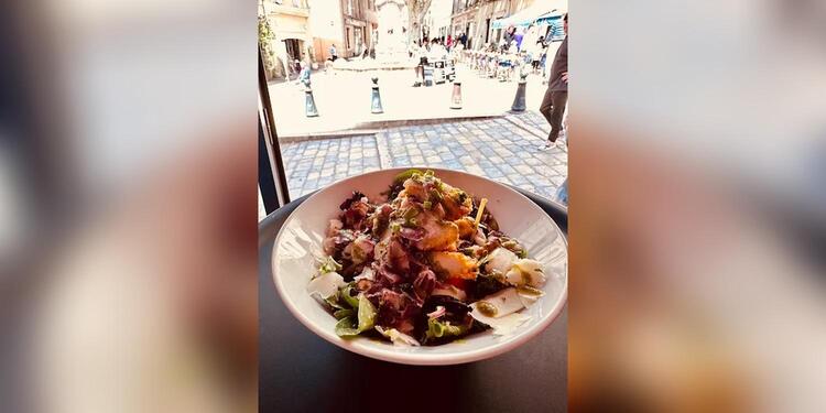 Chez Lion x caffè des cardeurs, restaurant
