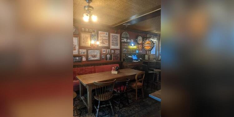 The WestPort Inn, bar