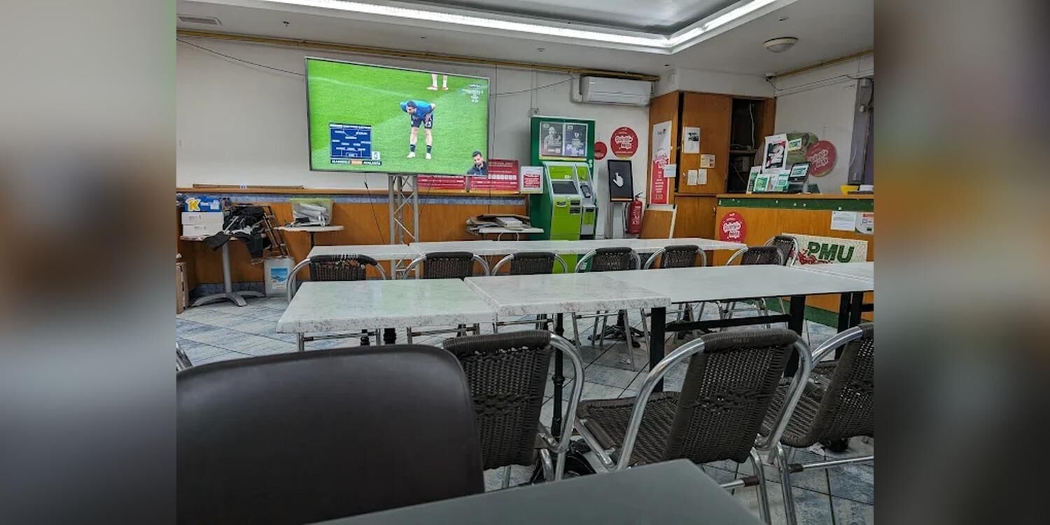 Bar De La Place, bar