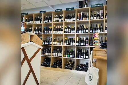 Le Repaire de Bacchus, Bar Boulogne-Billancourt République–Point-du-Jour #0