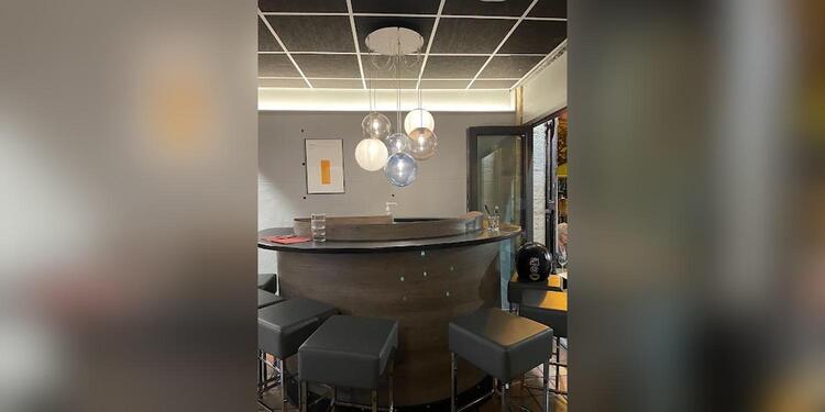 GUSTO, restaurant