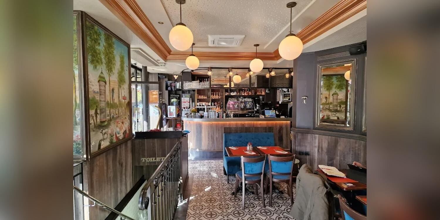 Le Cristal, bar