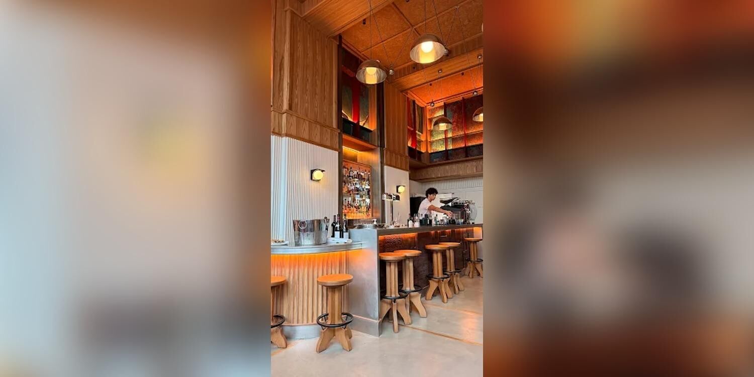 Brasserie La Base, bar