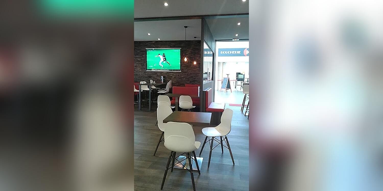LE QUIMPER, bar