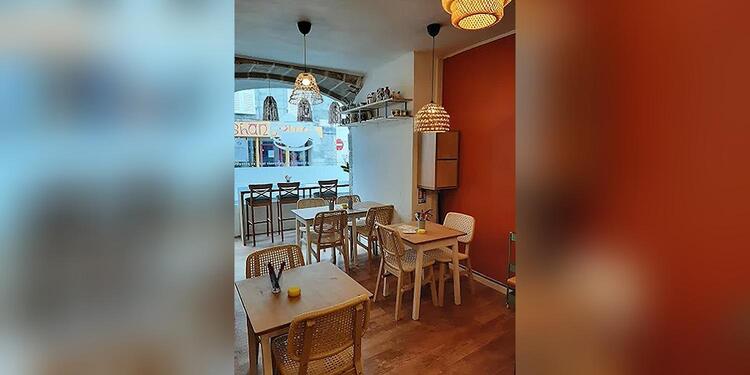 LE QUIMPER, bar