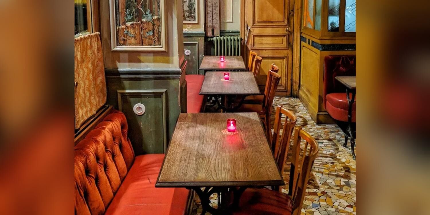 Le Pure Café, bar