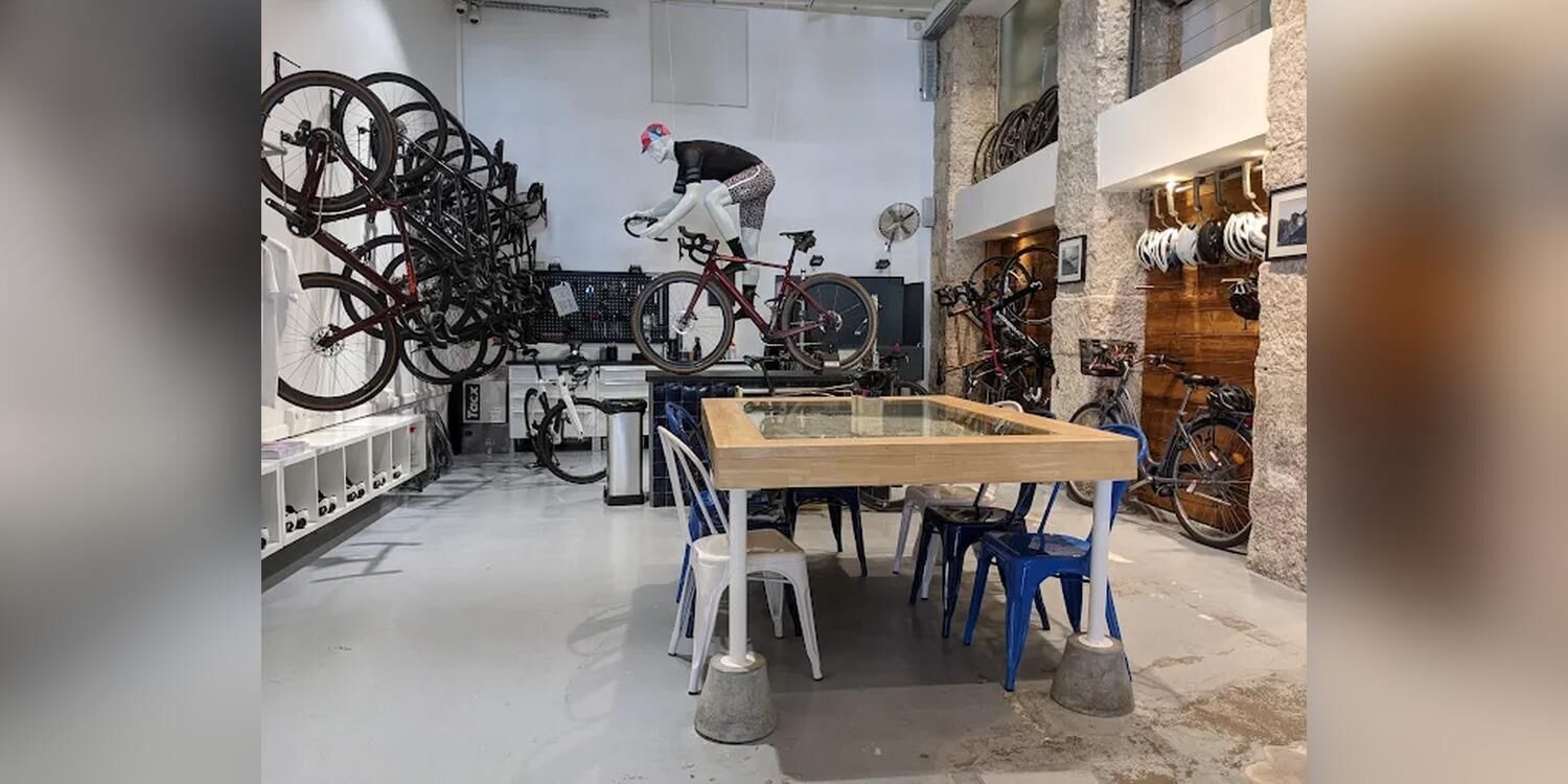 Café du Cycliste, bar
