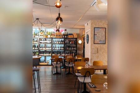 PLAYTIME LA CAVE, Bar Courbevoie Faubourg de l’Arche #0
