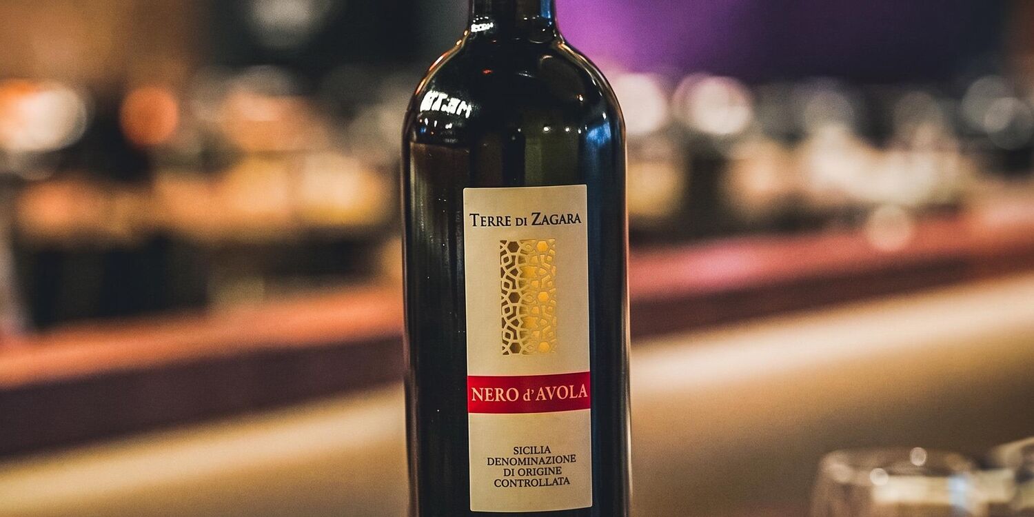 Mezzo, bar