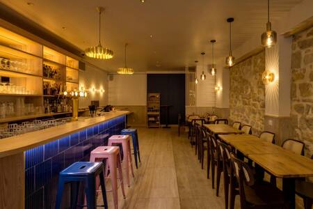 Malins, Bar Paris Mail #0