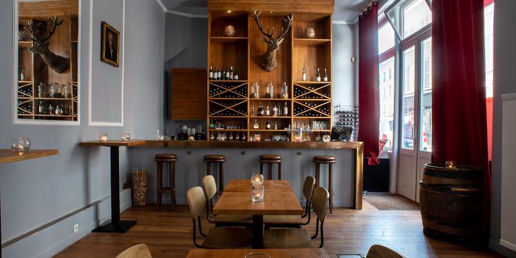 Le Saint Cerf (fermé), bar