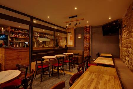 Bistro 27 bar, Bar Paris Place de Clichy #0